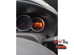 Dacia Sandero II 0.9 TCE 12V Sloopvoertuig (2013, Rood)