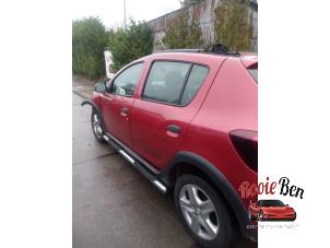 Dacia Sandero II 0.9 TCE 12V Sloopvoertuig (2013, Rood)