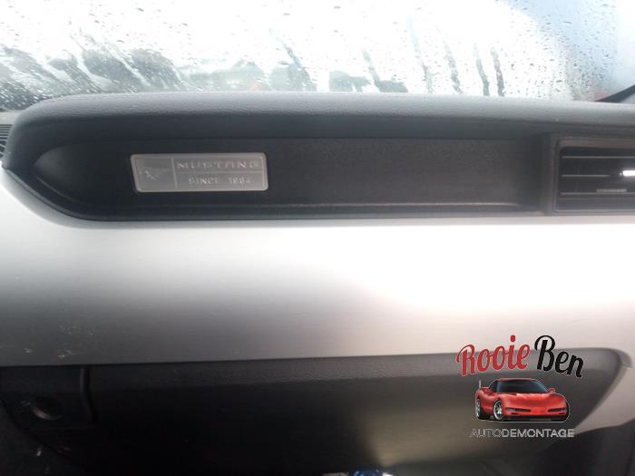 Ford Usa Mustang VI Fastback 2.3 EcoBoost 16V Sloopvoertuig (2017, Blauw)