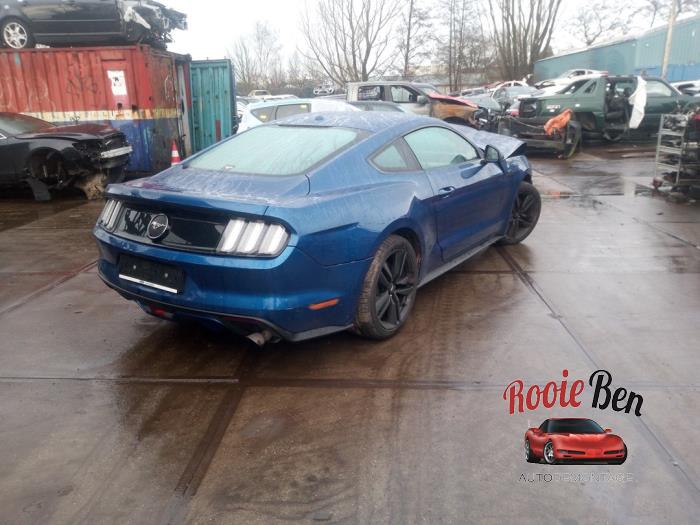Ford Usa Mustang VI Fastback 2.3 EcoBoost 16V Sloopvoertuig (2017, Blauw)