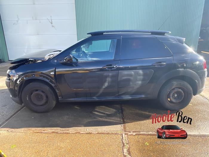 Citroen C4 Cactus 1.6 Blue Hdi 100 Sloopvoertuig (2015, Zwart)