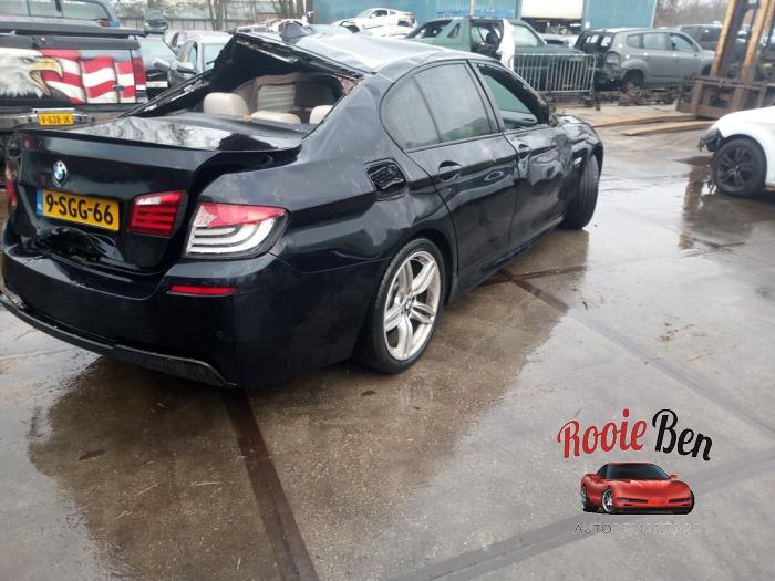 BMW 5 serie 528i 16V Sloopvoertuig (2013, Zwart)