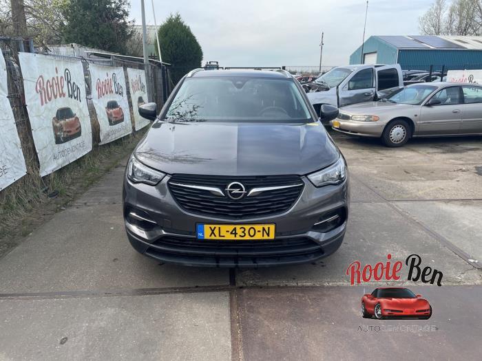 Opel Grandland 1.2 Turbo 12V Sloopvoertuig (2019, Grijs)