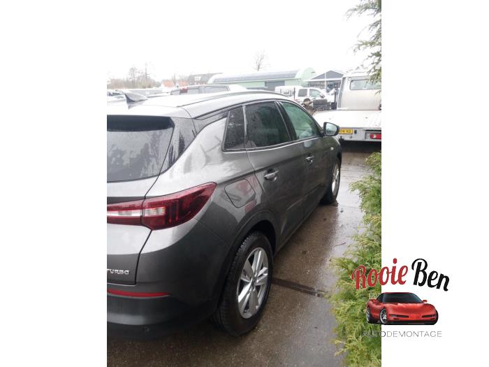 Opel Grandland 1.2 Turbo 12V Sloopvoertuig (2019, Grijs)