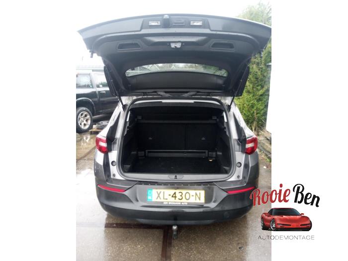 Opel Grandland 1.2 Turbo 12V Sloopvoertuig (2019, Grijs)
