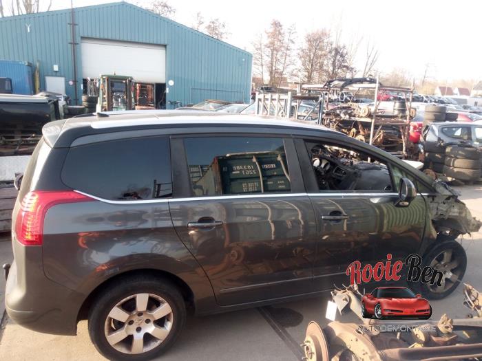 Peugeot 5008 I 1.6 THP 16V Sloopvoertuig (2012, Grijs)