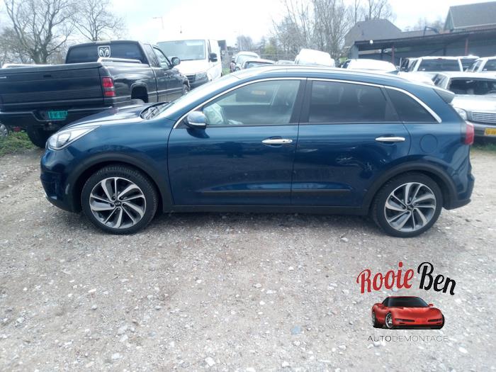 Kia Niro I 1.6 GDI Hybrid Sloopvoertuig (2017, Blauw)