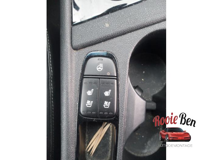 Kia Niro I 1.6 GDI Hybrid Sloopvoertuig (2017, Blauw)