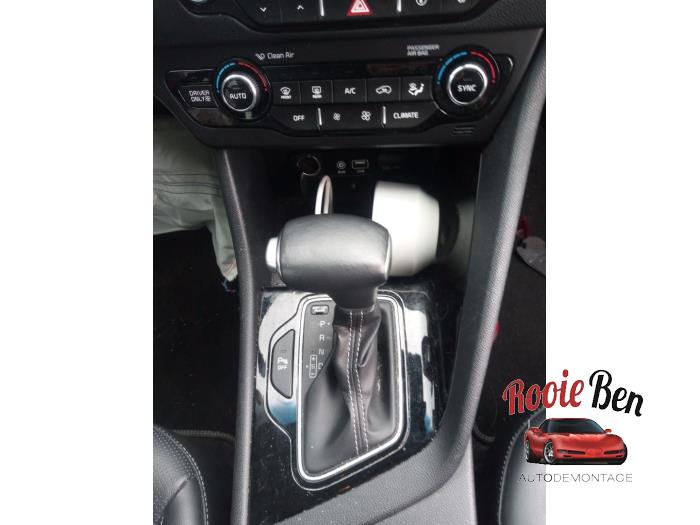 Kia Niro I 1.6 GDI Hybrid Sloopvoertuig (2017, Blauw)