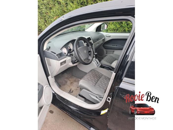 Dodge Caliber 2.0 16V Sloopvoertuig (2007, Zwart)