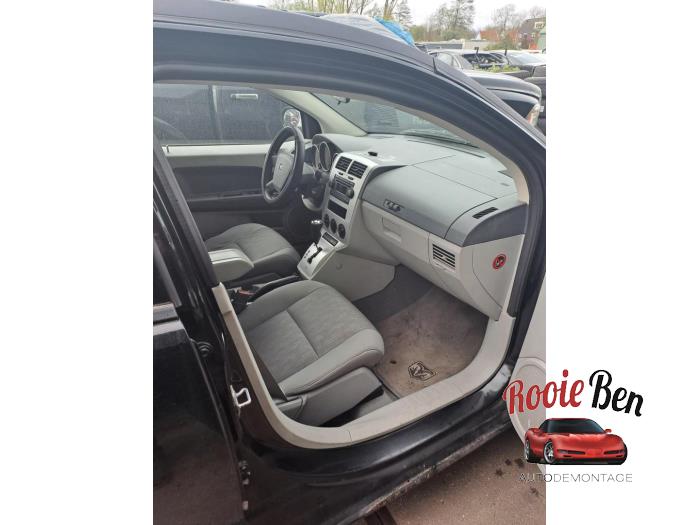 Dodge Caliber 2.0 16V Sloopvoertuig (2007, Zwart)