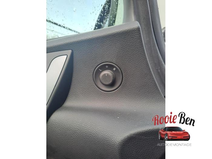 Opel Astra J Sports Tourer 2.0 CDTI 16V 165 Sloopvoertuig (2015, Wit)