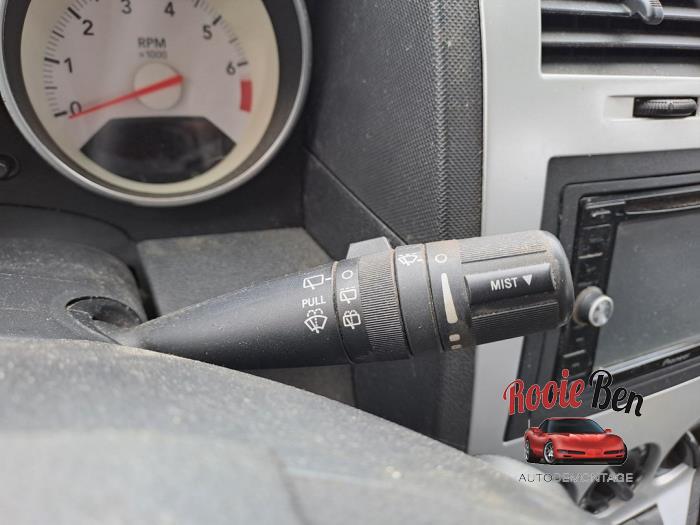 Dodge Caliber 2.0 16V Schadevoertuig (2007, Zwart)