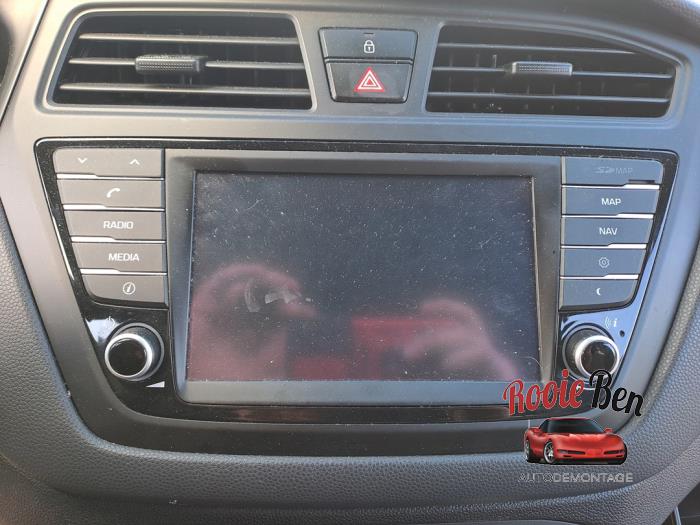 Hyundai i20 1.0 T-GDI 100 12V Sloopvoertuig (2016, Grijs)