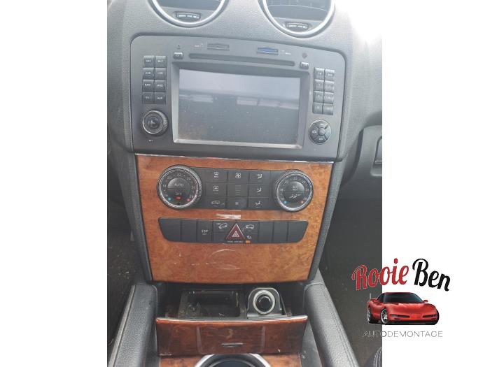 Mercedes ML II 3.5 350 4-Matic V6 24V Sloopvoertuig (2005, Grijs)