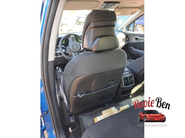 Kia Sportage 1.6 T-GDi Hybrid 16V Sloopvoertuig (2023, Blauw)