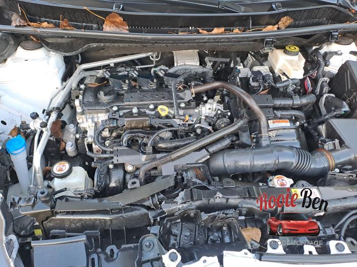 Toyota Yaris IV 1.5 12V Hybrid 115 Sloopvoertuig (2021, Wit)