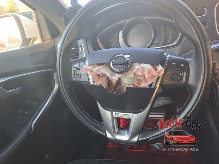 Volvo V40 2.0 D3 16V Sloopvoertuig (2018, Grijs)