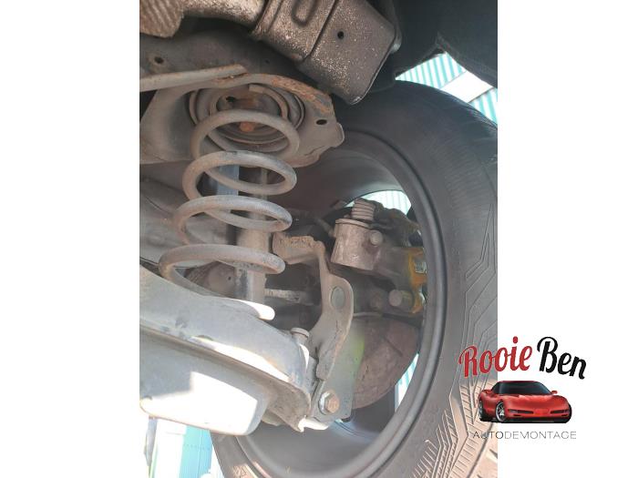 Volvo V40 2.0 D3 16V Sloopvoertuig (2018, Grijs)