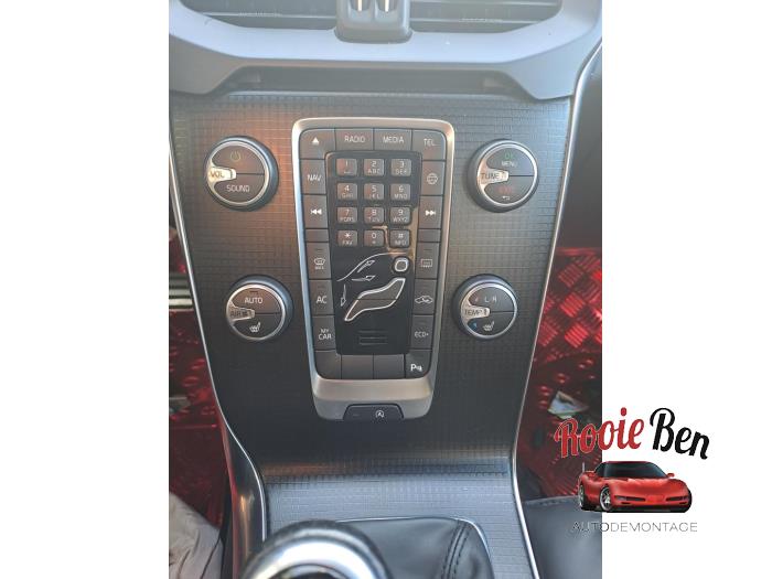 Volvo V40 2.0 D3 16V Sloopvoertuig (2018, Grijs)