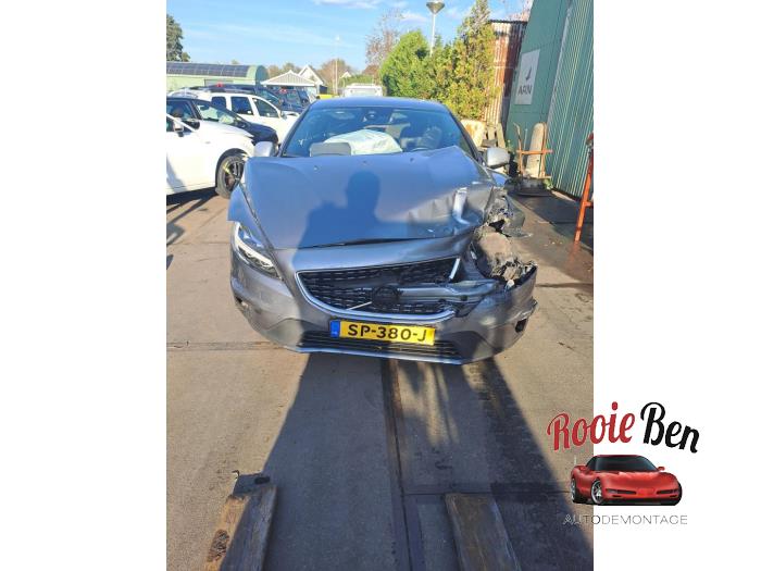 Volvo V40 2.0 D3 16V Sloopvoertuig (2018, Grijs)