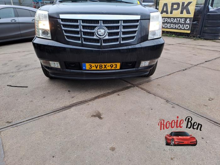 Cadillac Escalade 6.2 V8 4x4 Sloopvoertuig (2008, Zwart)