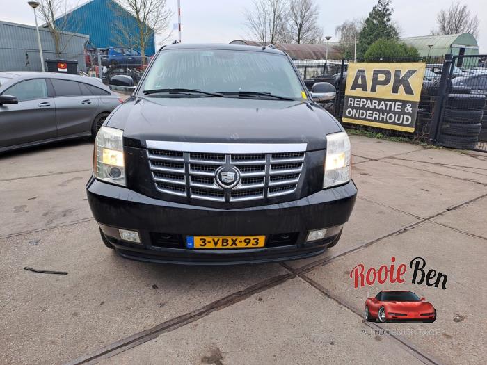 Cadillac Escalade 6.2 V8 4x4 Sloopvoertuig (2008, Zwart)
