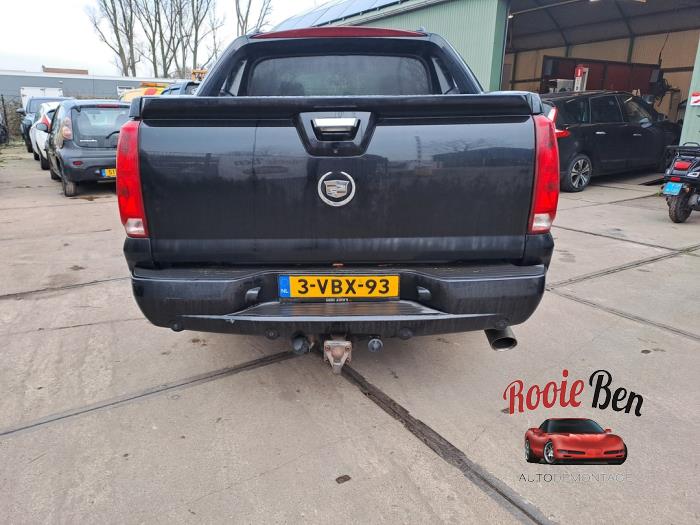 Cadillac Escalade 6.2 V8 4x4 Sloopvoertuig (2008, Zwart)