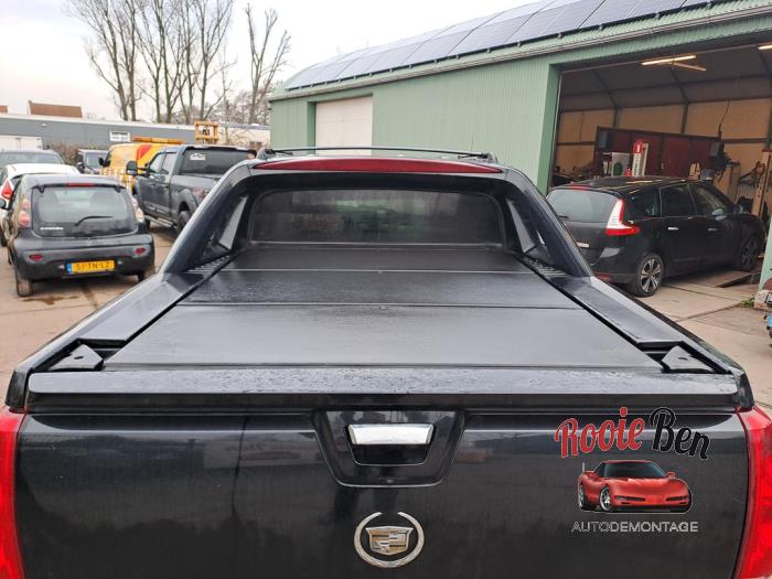 Cadillac Escalade 6.2 V8 4x4 Sloopvoertuig (2008, Zwart)