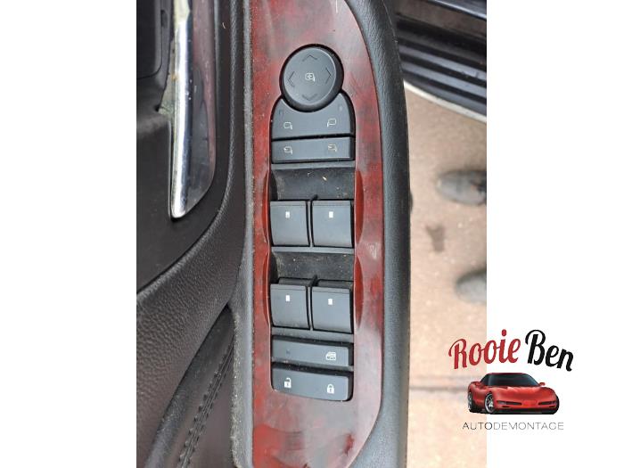 Cadillac Escalade 6.2 V8 4x4 Sloopvoertuig (2008, Zwart)