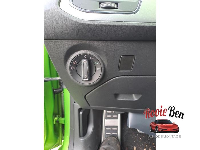 Seat Leon SC 1.8 TSI Ecomotive 16V Sloopvoertuig (2016, Groen)