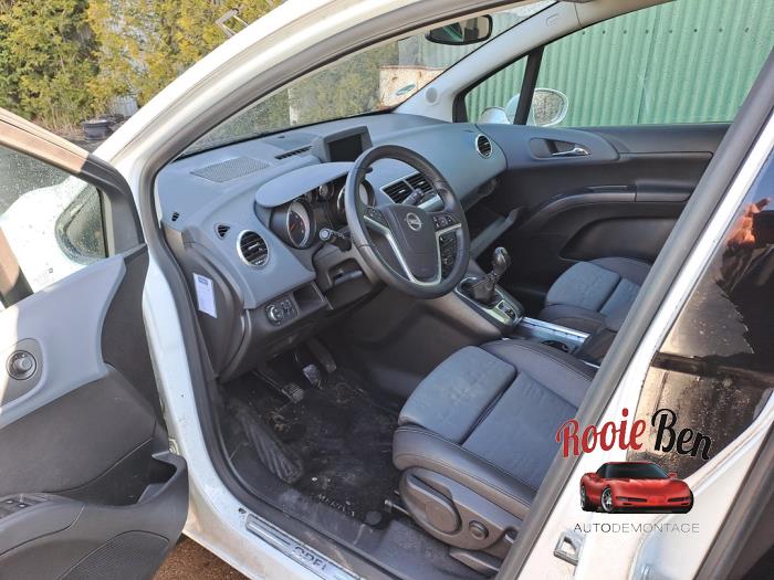 Opel Meriva 1.4 Turbo 16V Ecotec Sloopvoertuig (2010, Wit)