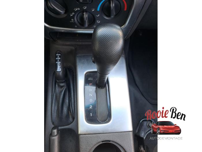 Jeep Cherokee/Liberty 3.7 V6 24V Sloopvoertuig (2003, Zwart)