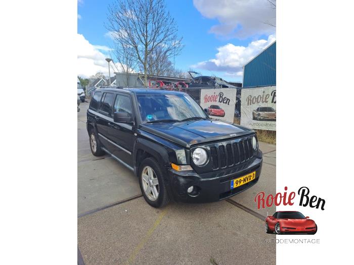 Jeep Patriot 2.4 16V 4x4 Eco + Sloopvoertuig (2011, Groen)