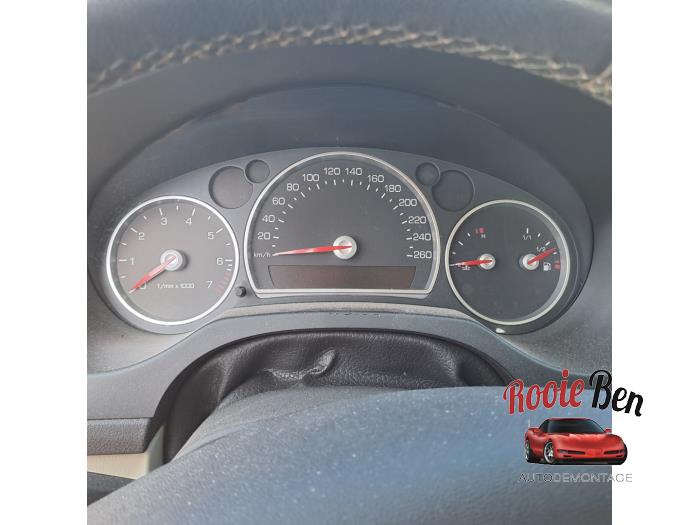 Cadillac BLS 2.0 Turbo 16V Schadevoertuig (2007, Grijs)