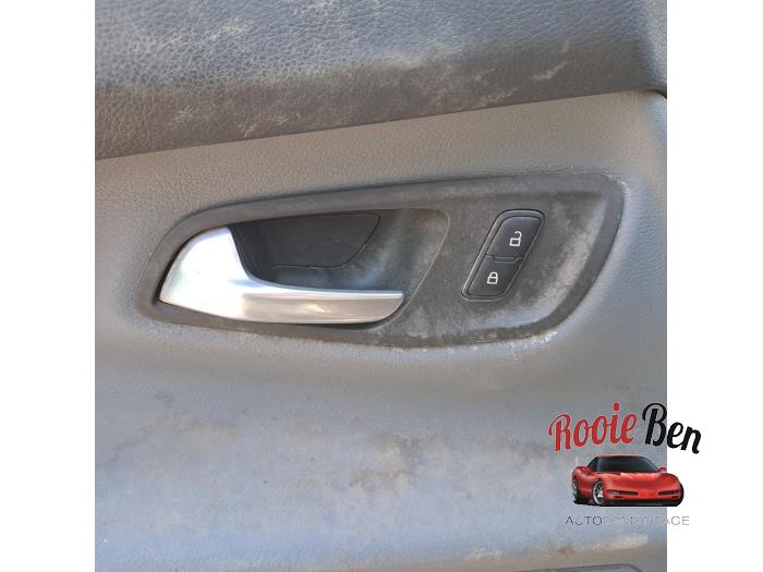 Ford Transit Custom 2.2 TDCi 16V Schadevoertuig (2015, Wit)