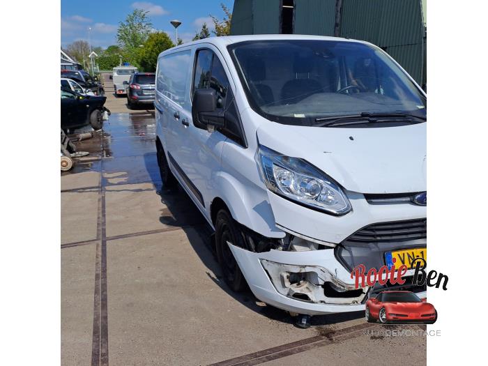 Ford Transit Custom 2.2 TDCi 16V Schadevoertuig (2015, Wit)