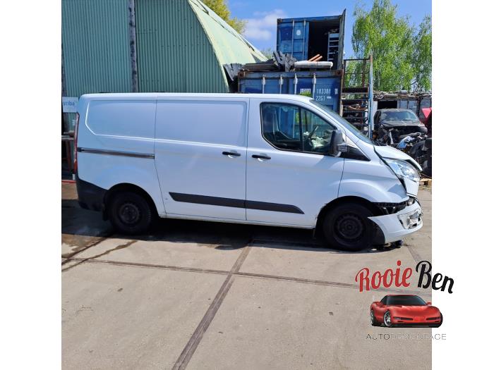 Ford Transit Custom 2.2 TDCi 16V Schadevoertuig (2015, Wit)