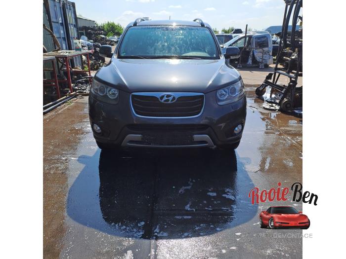 Hyundai Santa Fe II 2.4 16V 4x4 Sloopvoertuig (2011, Grijs)