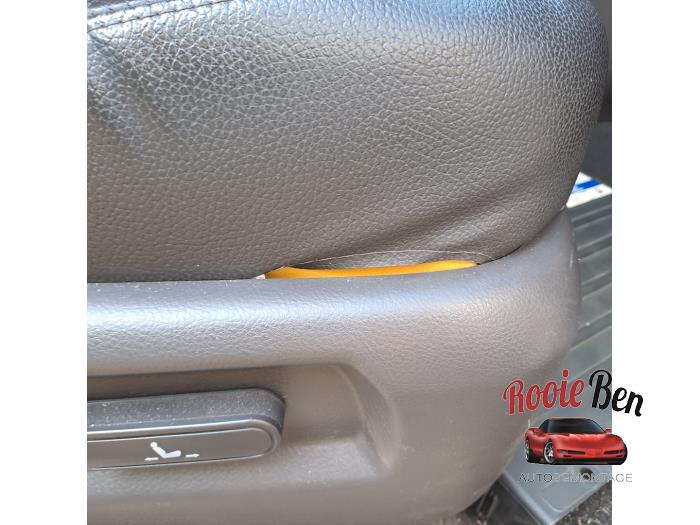 Hyundai Santa Fe II 2.4 16V 4x4 Sloopvoertuig (2011, Grijs)