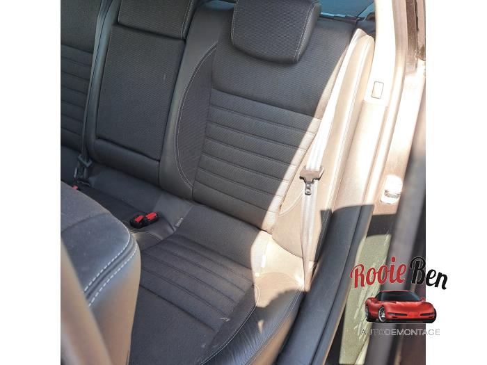 Renault Laguna III Estate 2.0 Turbo 16V GT Schadevoertuig (2010, Zwart)