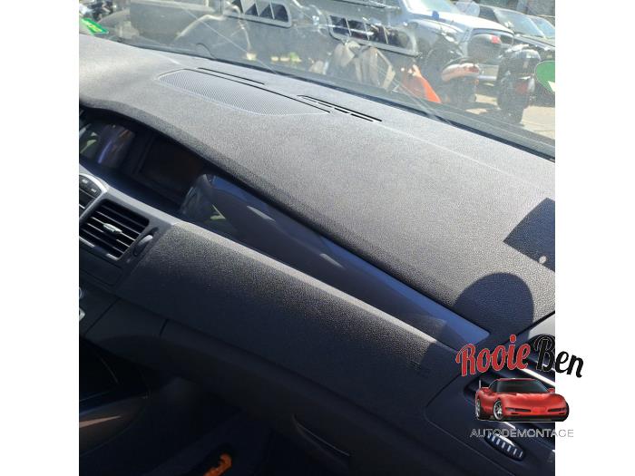 Renault Laguna III Estate 2.0 Turbo 16V GT Schadevoertuig (2010, Zwart)