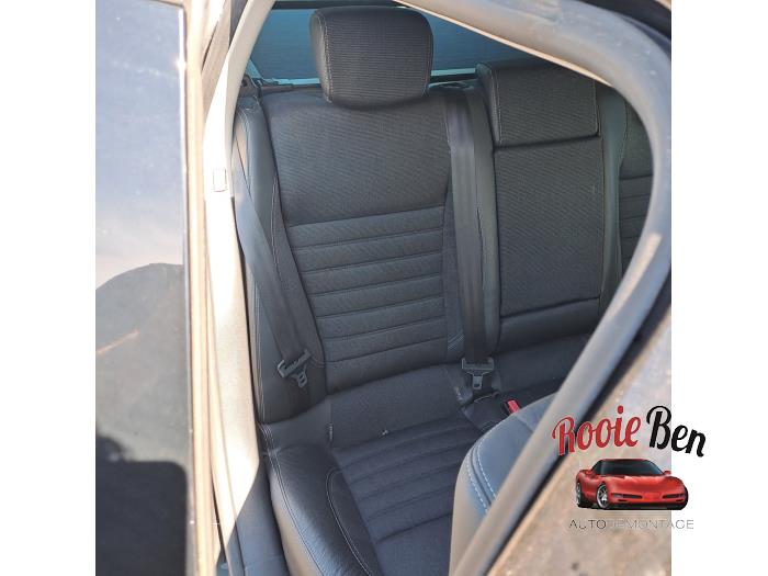 Renault Laguna III Estate 2.0 Turbo 16V GT Schadevoertuig (2010, Zwart)