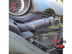 Opel Adam 1.2 16V Sloopvoertuig (2013, Blauw)