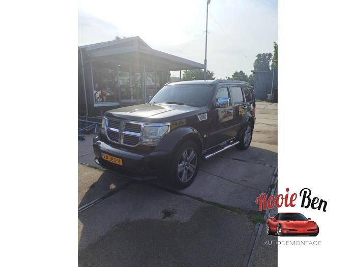 Dodge Nitro 3.7 STX V6 4x4 Autom. Schadevoertuig (2008, Graniet)