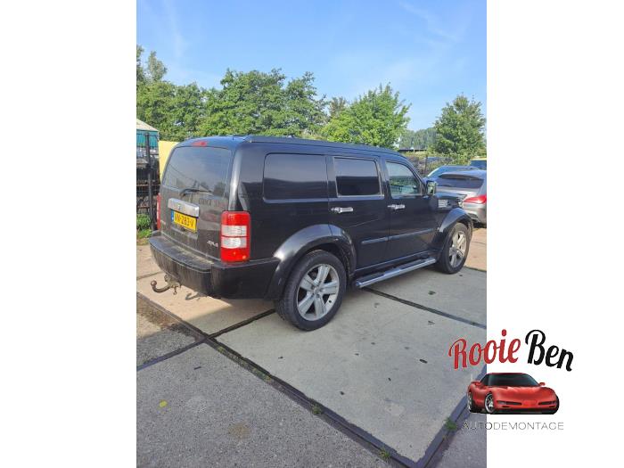 Dodge Nitro 3.7 STX V6 4x4 Autom. Schadevoertuig (2008, Graniet)