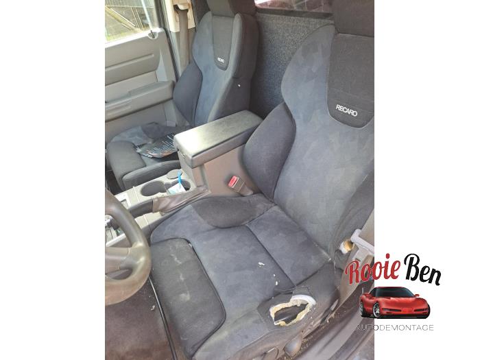 Dodge Nitro 3.7 STX V6 4x4 Autom. Schadevoertuig (2008, Graniet)