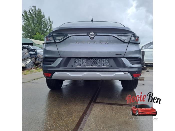 Renault Arkana 1.6 E-Tech 145 16V Sloopvoertuig (2024, Grijs)