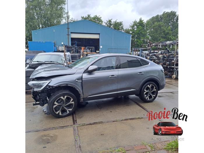 Renault Arkana 1.6 E-Tech 145 16V Sloopvoertuig (2024, Grijs)
