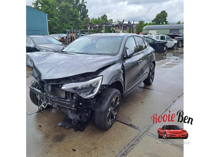 Renault Arkana 1.6 E-Tech 145 16V Sloopvoertuig (2024, Grijs)